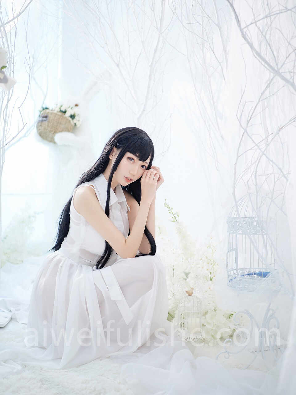 周叽是可爱兔兔-恶魔姐姐[10p47M] cosplay美女-第2张