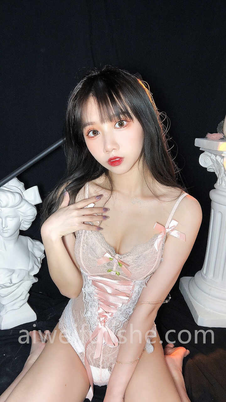果咩酱w-春天 [24P1V-164MB] 网红福利-第6张