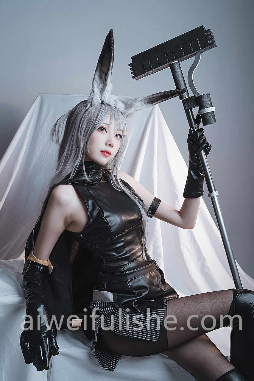炸酱沐沐-暴行 [16P-185MB] cosplay美女-第2张