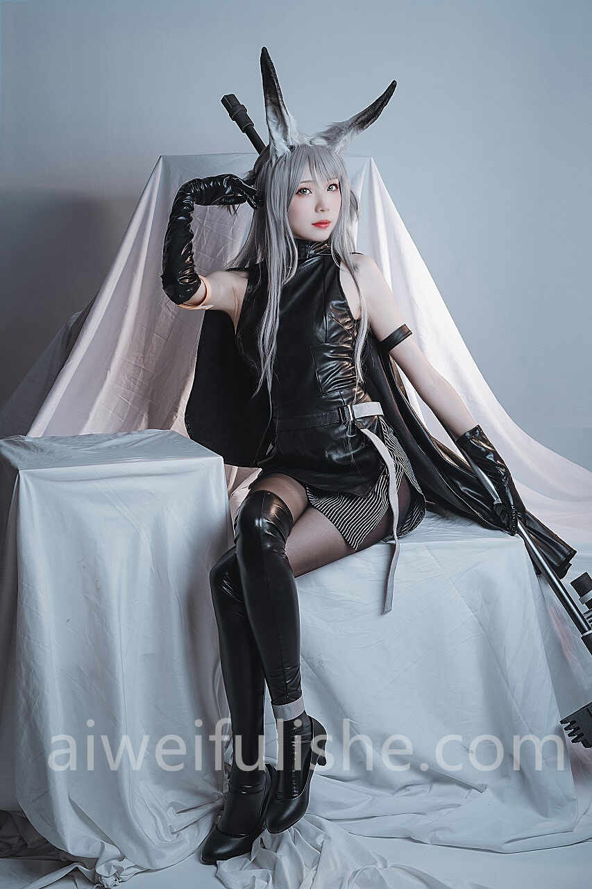 炸酱沐沐-暴行 [16P-185MB] cosplay美女-第4张