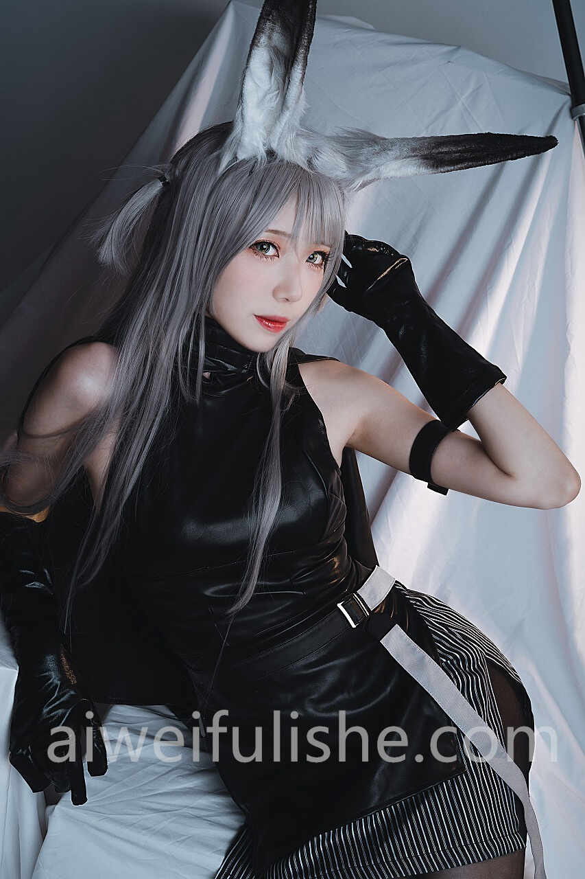 炸酱沐沐-暴行 [16P-185MB] cosplay美女-第5张