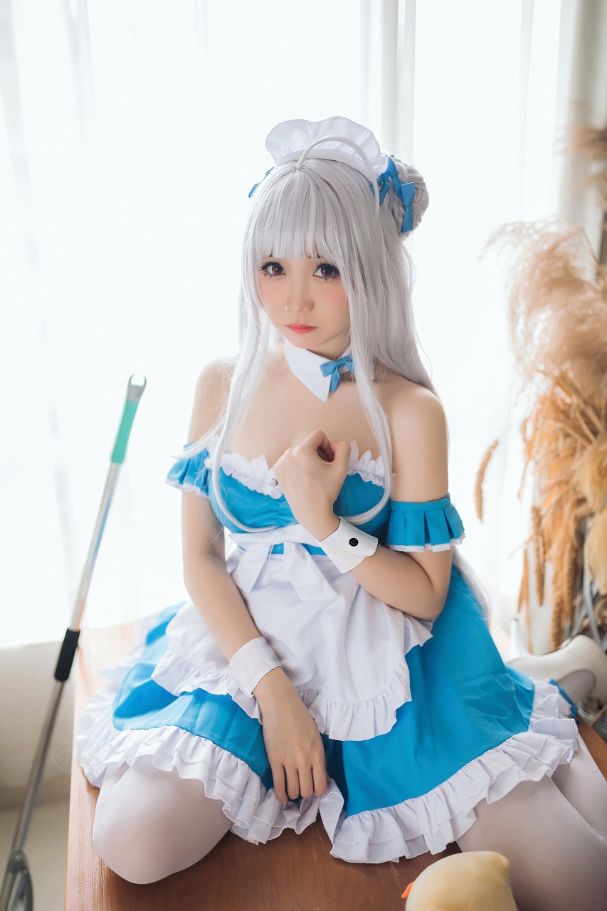 焖焖碳-小天鹅女仆[30P-125MB] cosplay美女-第6张