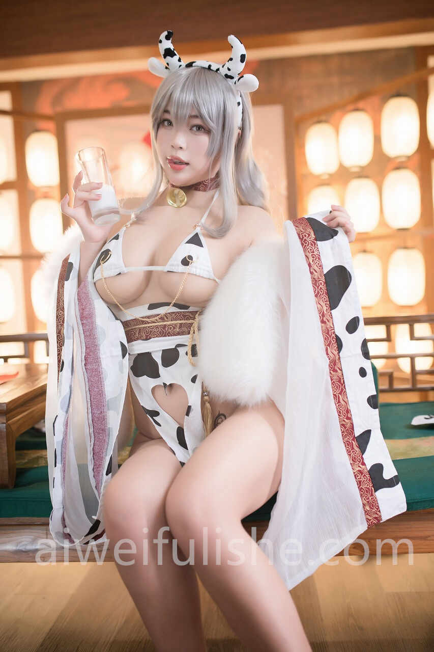 白烨-色牛牛[103P-296M] cosplay美女-第5张