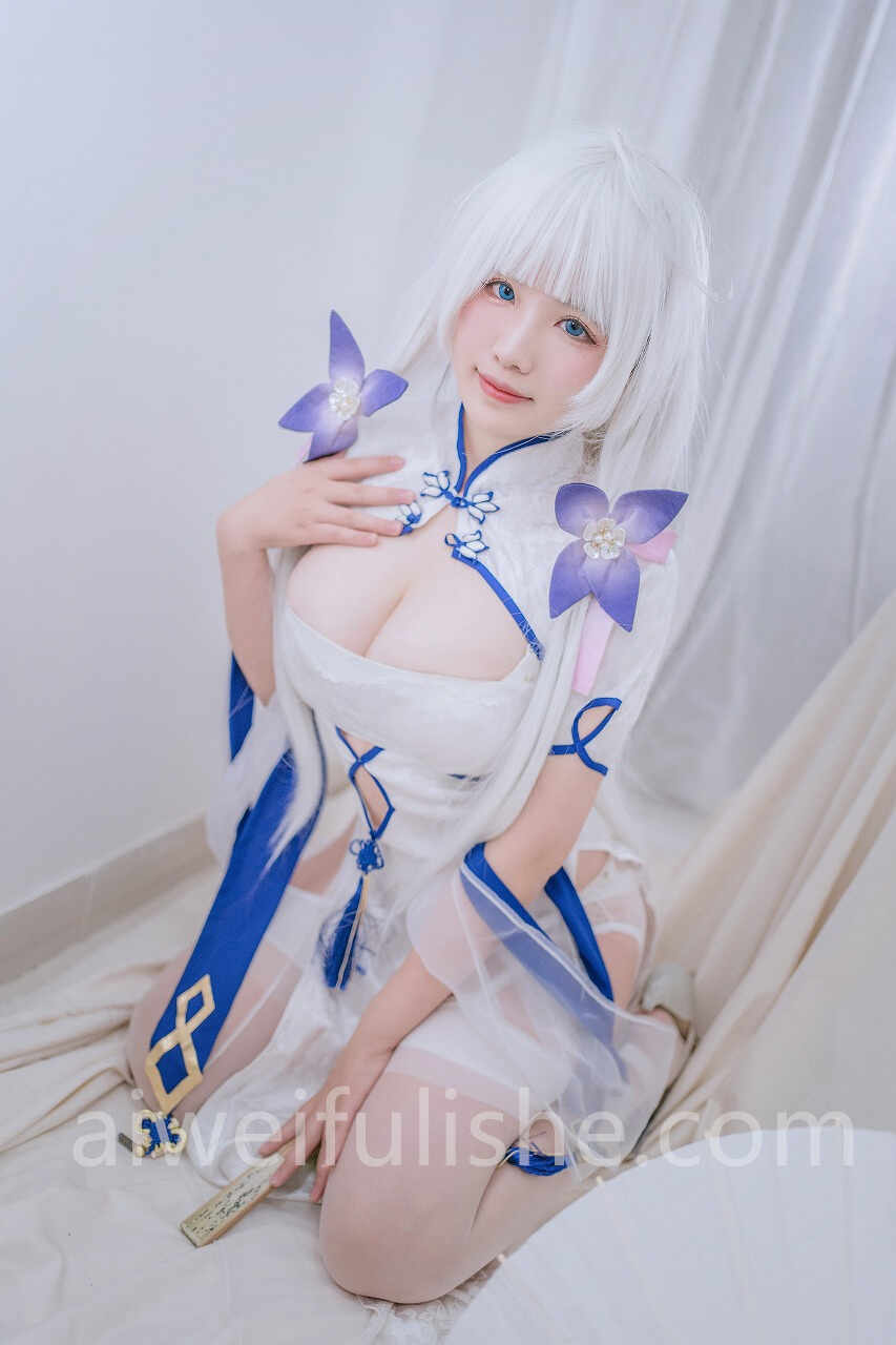 阿半今天很开心-光辉旗袍 [33P-146MB] cosplay美女-第5张