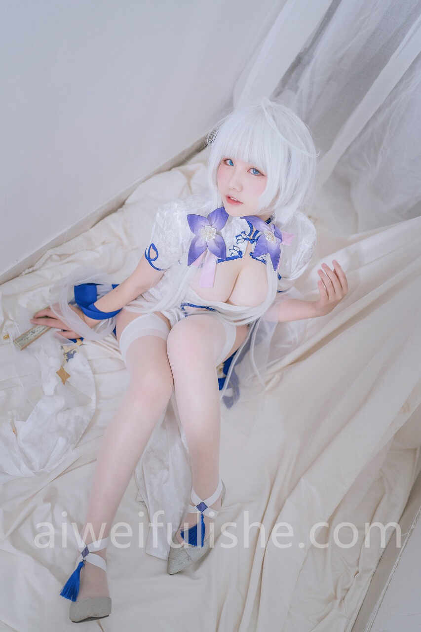 阿半今天很开心-光辉旗袍 [33P-146MB] cosplay美女-第3张
