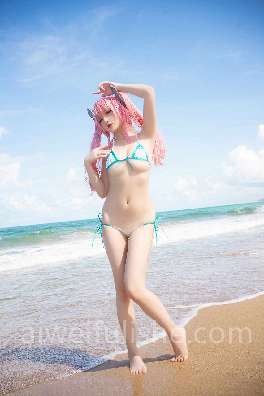星之迟迟-鸣夏-布莱默顿 [15P-50MB] cosplay美女-第3张