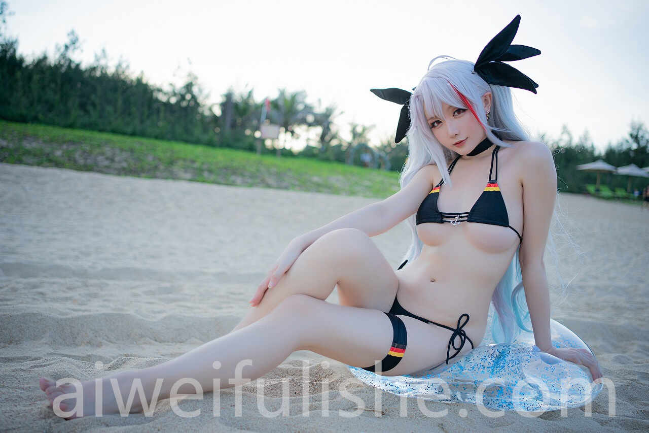 星之迟迟-鸣夏-欧根 [10P-34MB] cosplay美女-第2张