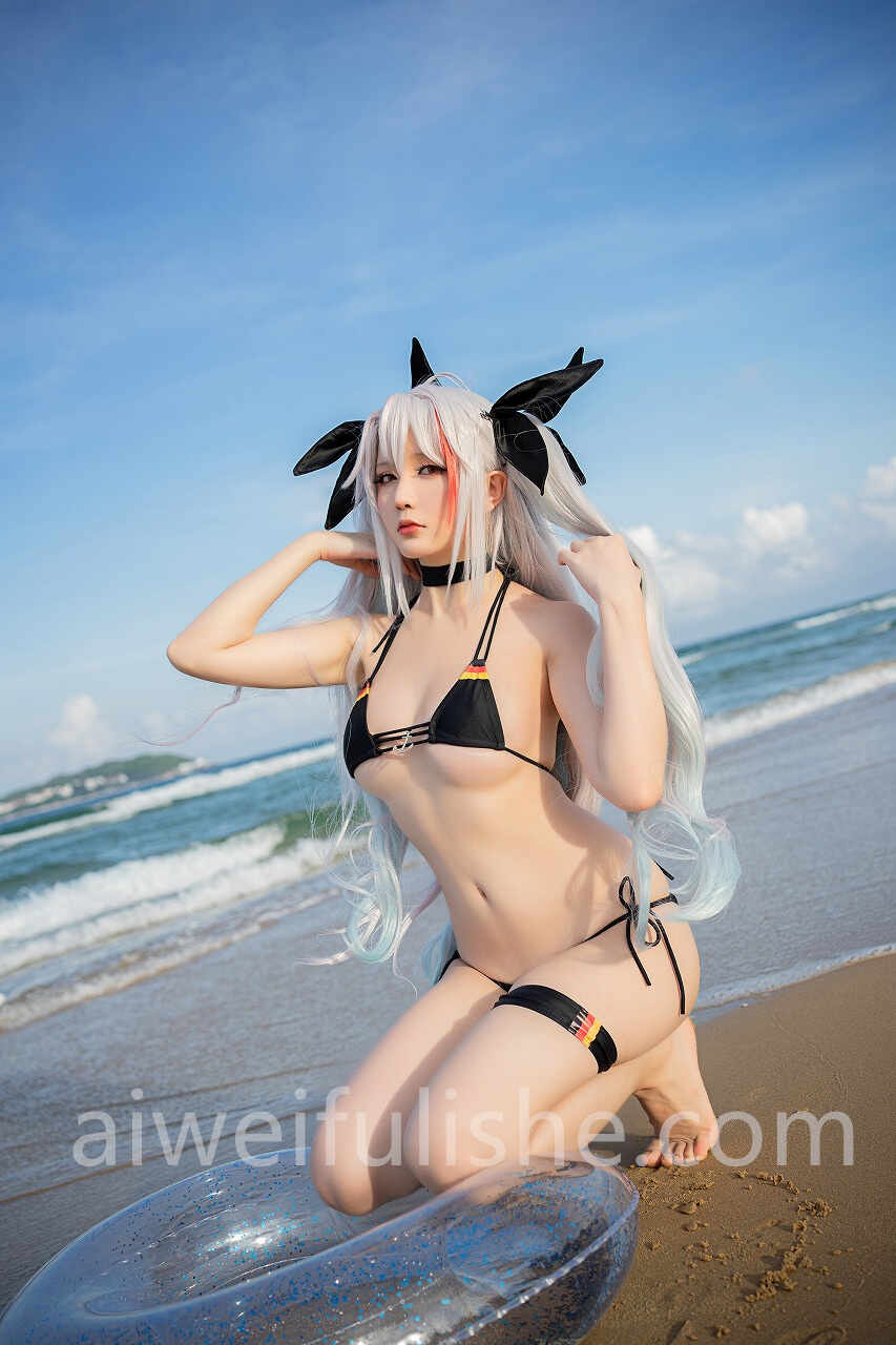 星之迟迟-鸣夏-欧根 [10P-34MB] cosplay美女-第3张