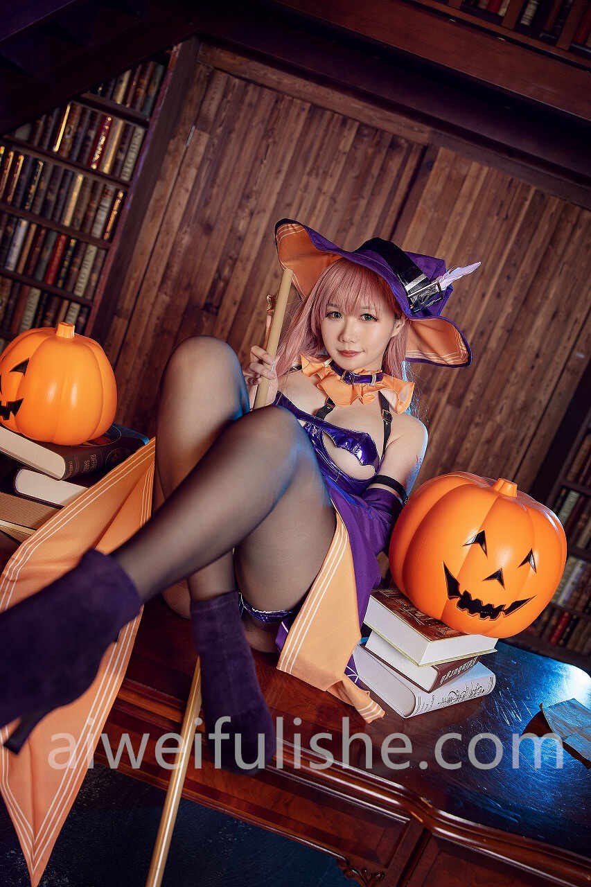 麻花酱-女巫[40p50M] cosplay美女-第6张