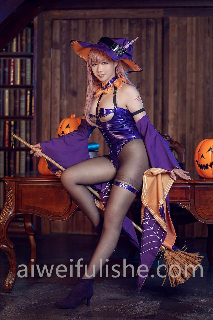麻花酱-女巫[40p50M] cosplay美女-第6张