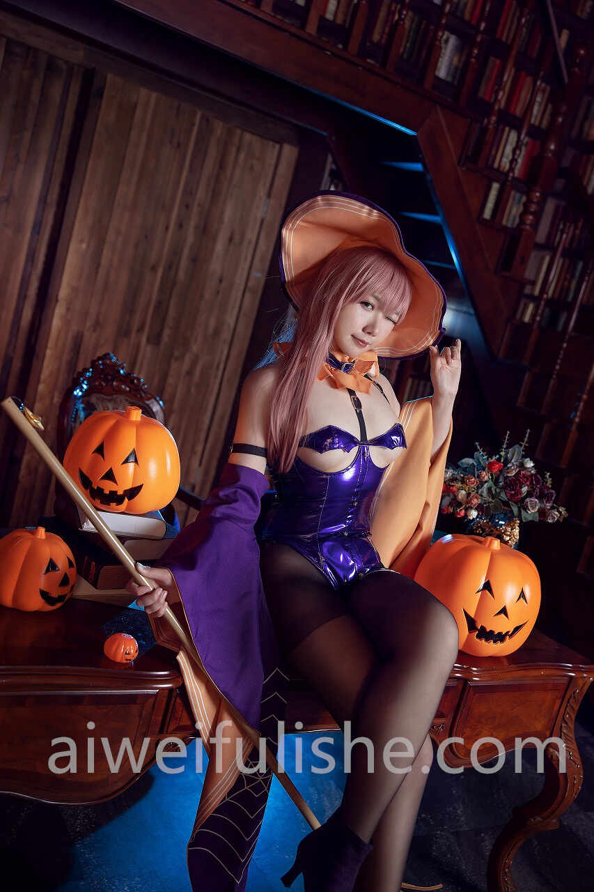 麻花酱-女巫[40p50M] cosplay美女-第3张