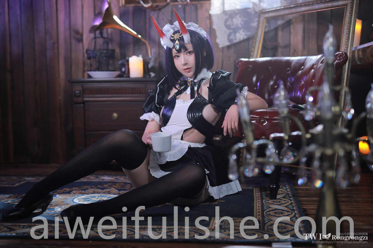 小容仔咕咕咕w-酒吞童子女仆 [46P1V-308MB] cosplay美女-第1张