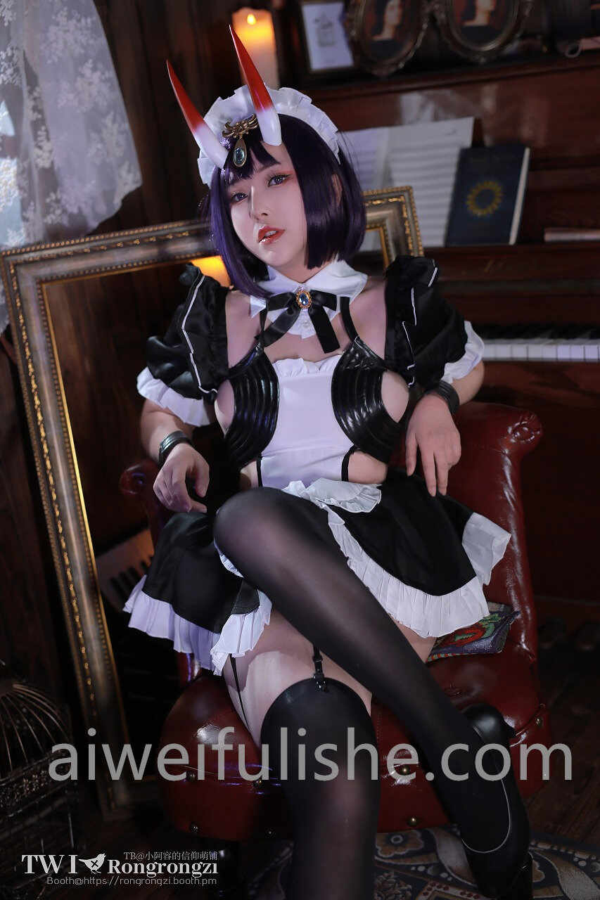 小容仔咕咕咕w-酒吞童子女仆 [46P1V-308MB] cosplay美女-第6张