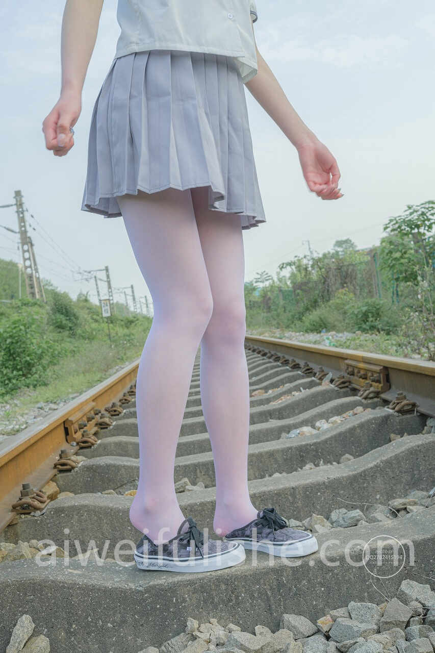 森萝财团有料写真-38[60p764M] JK制服-第3张
