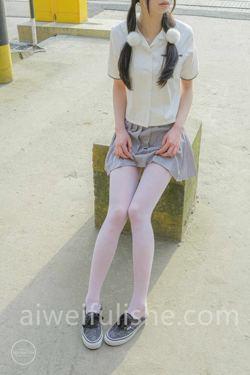 森萝财团有料写真-38[60p764M] JK制服-第6张