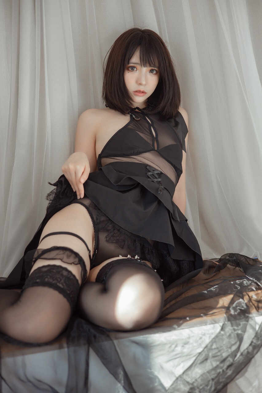 疯猫ss-民宿黑裙 [40P-887MB] 网红福利-第3张
