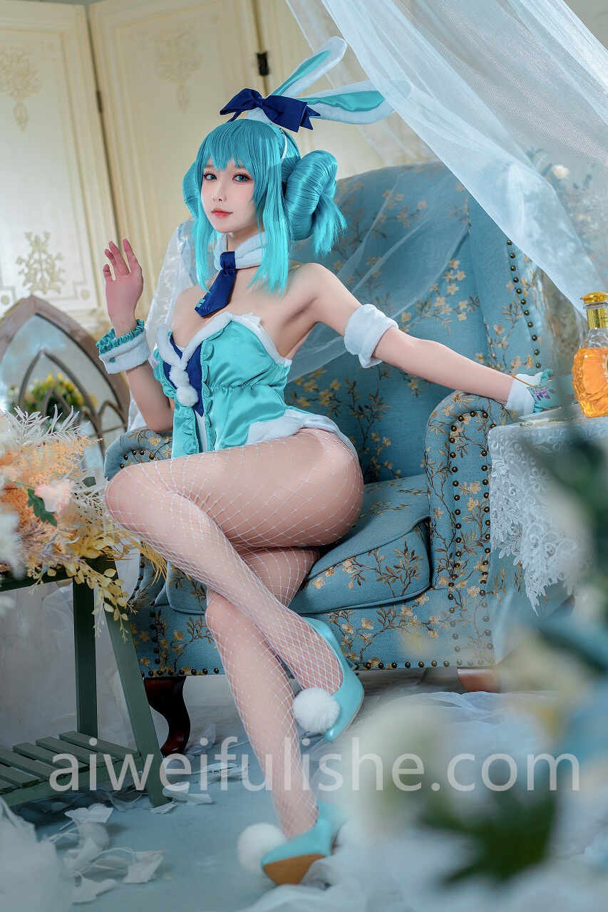 阿包也是兔娘-白兔miku [28P-664MB] cosplay美女-第2张