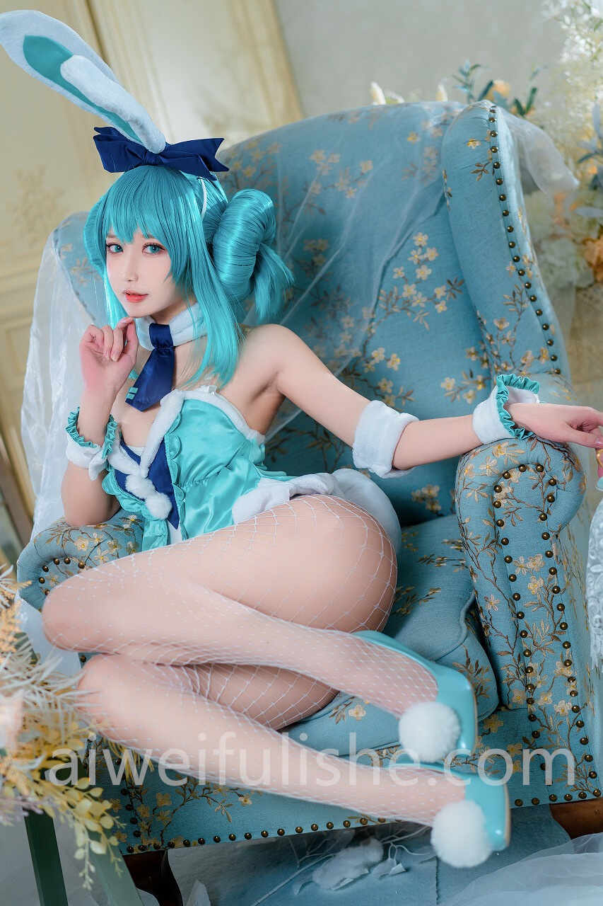 阿包也是兔娘-白兔miku [28P-664MB] cosplay美女-第7张