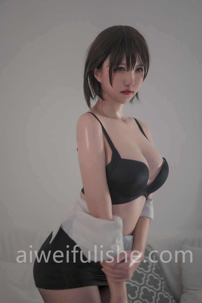 阿薰kaOri-黑丝OL [45P-188MB] 网红福利-第4张
