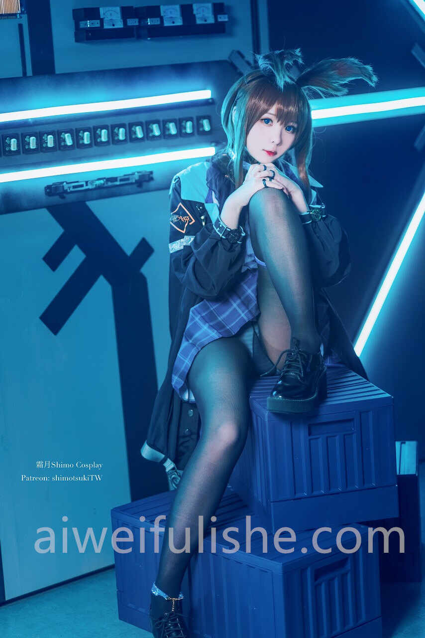 霜月shimo-明日方舟 阿米娅 [18P-651MB] cosplay美女-第4张