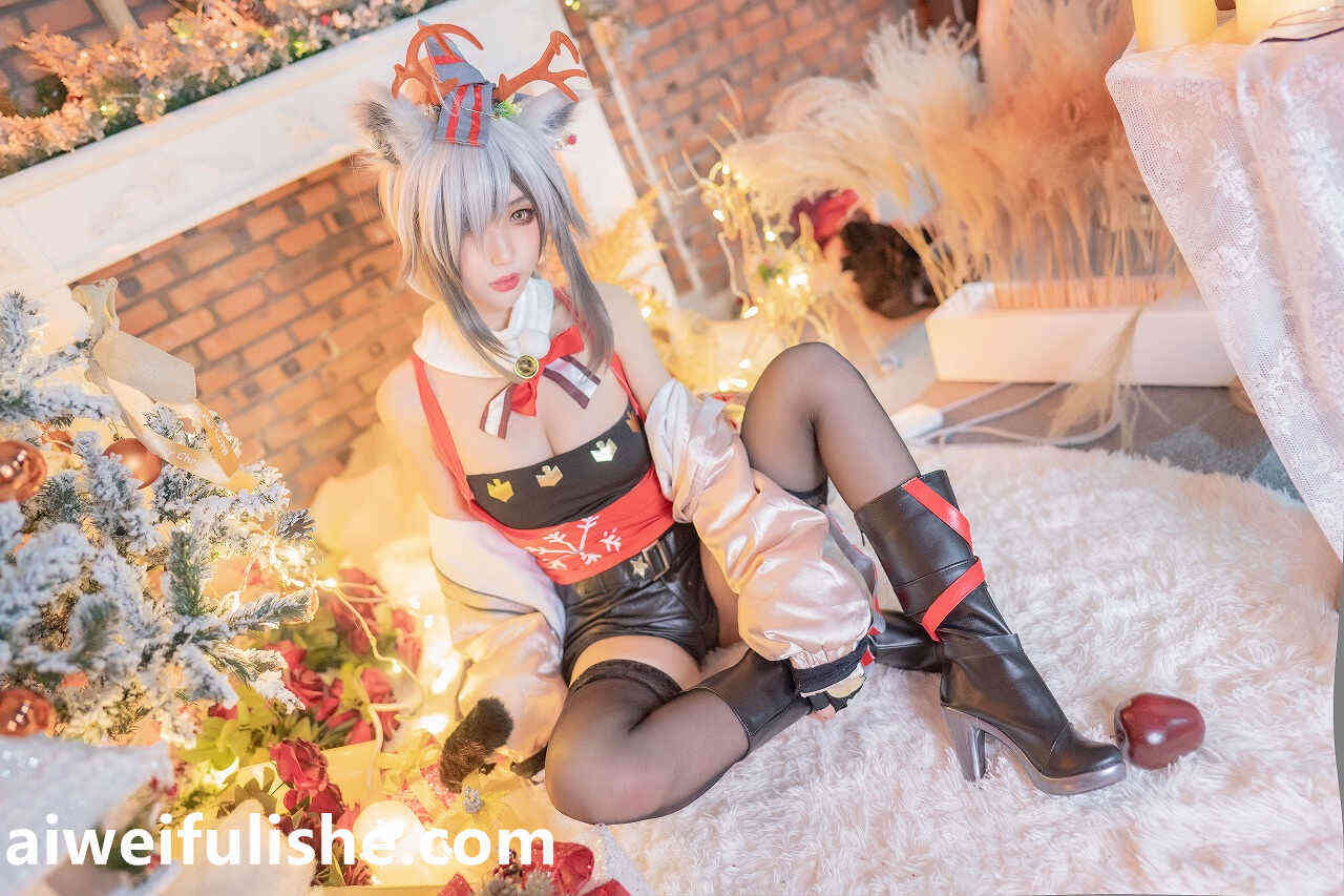 周叽是可爱兔兔-圣诞黑丝兽耳 [17P-283MB] cosplay美女-第3张