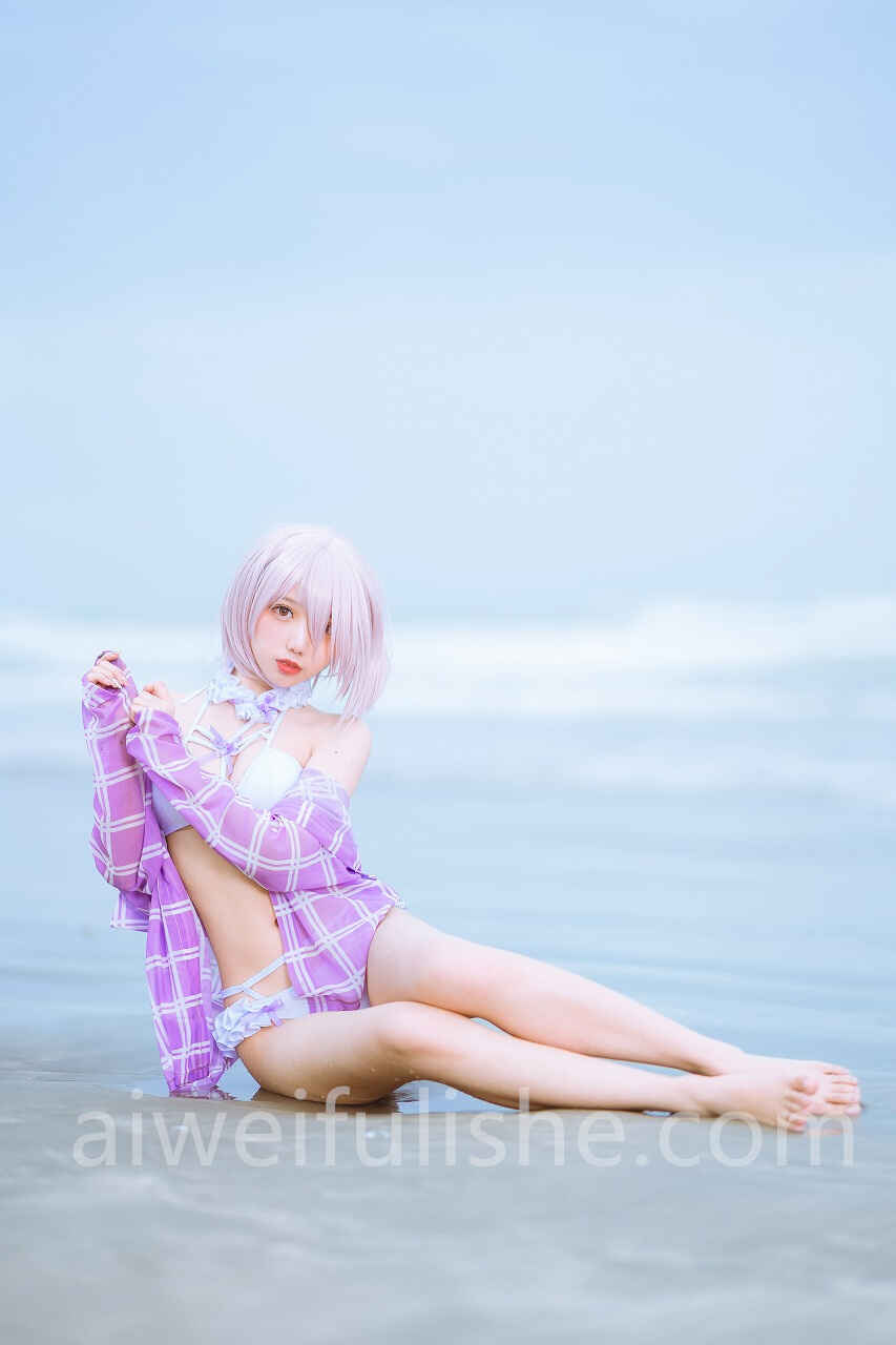 果咩酱w-海边玛修 [35P-318MB] cosplay美女-第5张