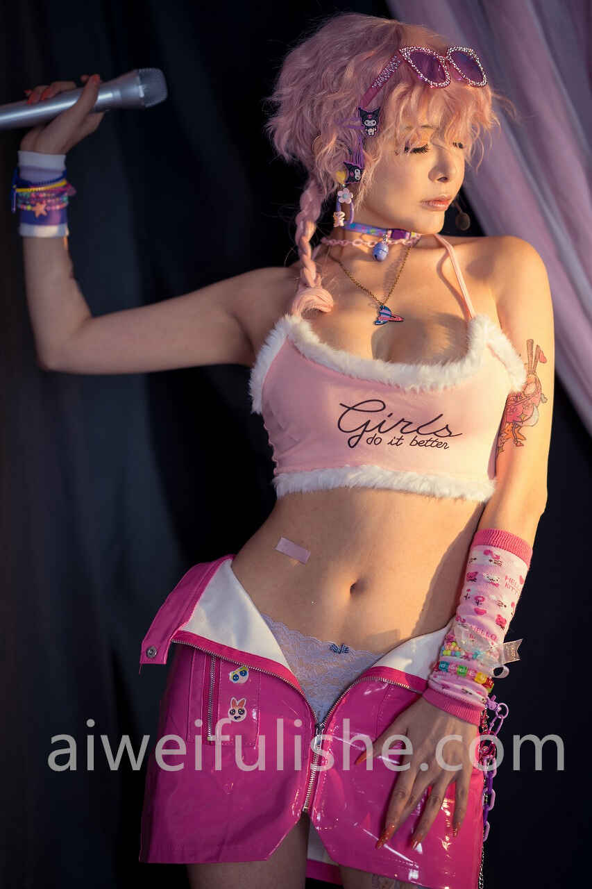 秋和柯基-小偶像[38P1V-653MB] cosplay美女-第2张