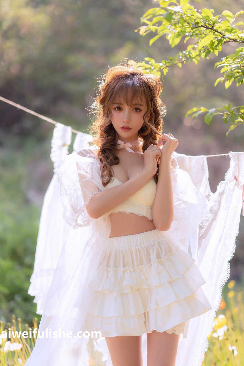 过期米线线喵-夏日限定 晒衣服 [41P-76MB] 网红福利-第7张