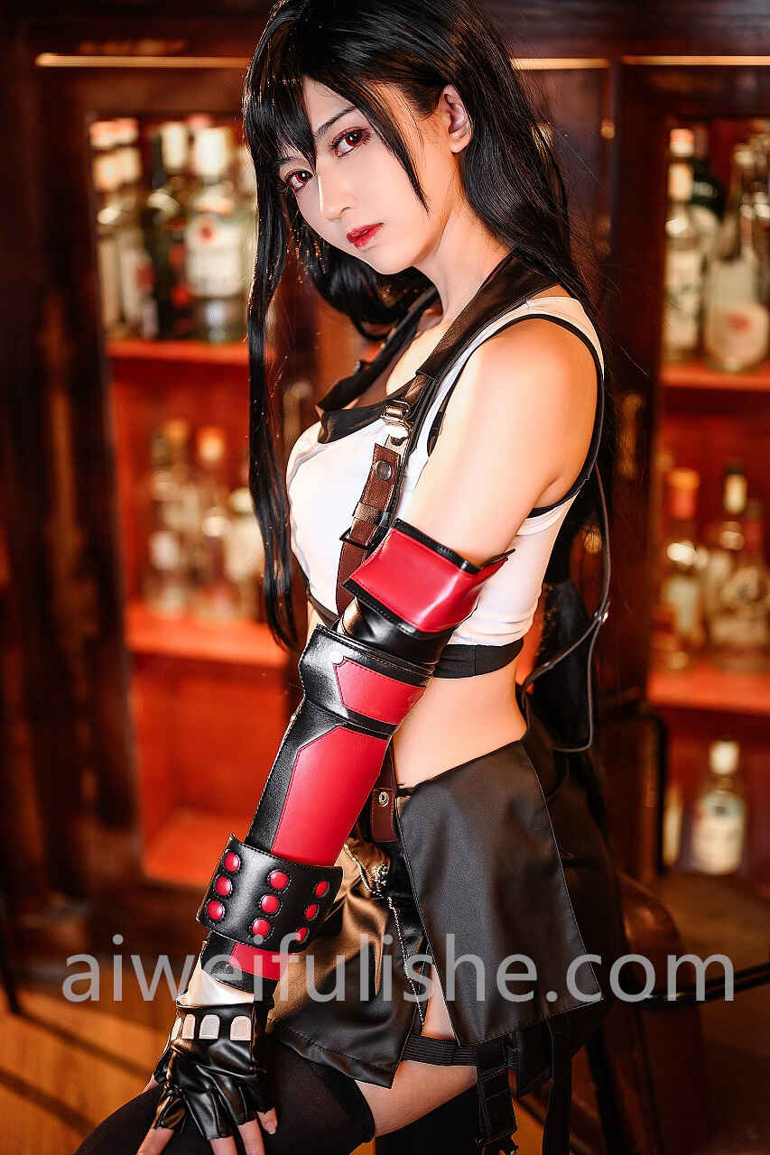 鳗鱼霏儿-蒂法战斗服 [21P-383MB] cosplay美女-第5张