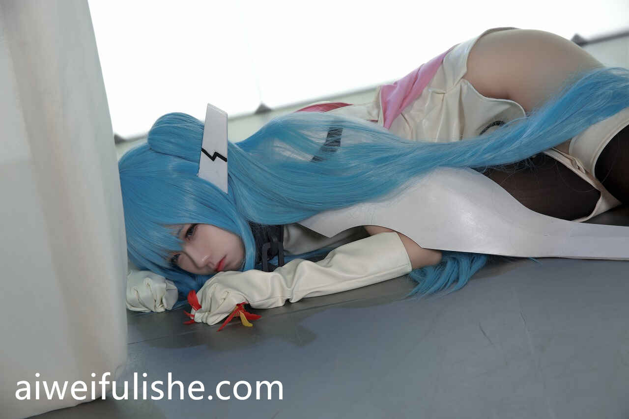 G44不会受伤 -妮姆芙 [16P-134MB] cosplay美女-第3张