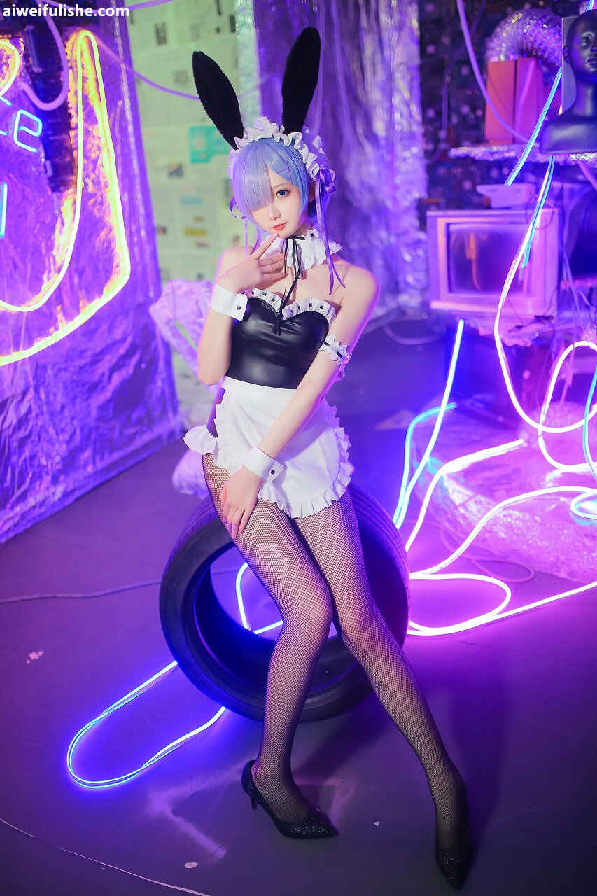 封疆疆v - 蕾姆兔女郎 [18P-212MB] cosplay美女-第2张