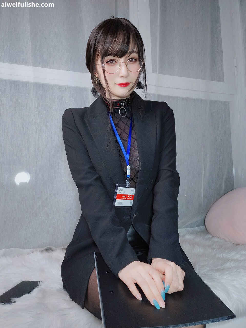 白银81 - 黑丝情趣 [144P8V-1.22GB] cosplay美女-第2张