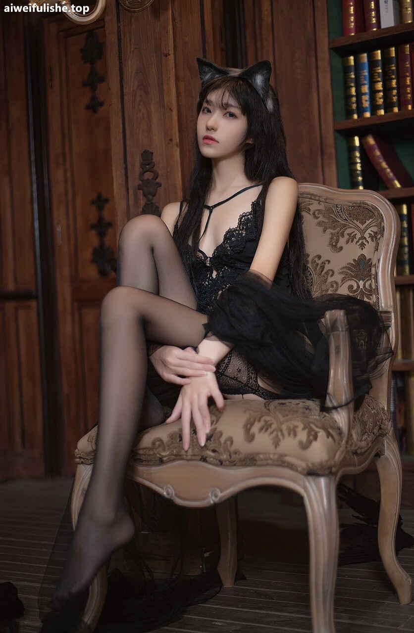 南桃Momoko - 兽 [18P-55MB] cosplay美女-第4张