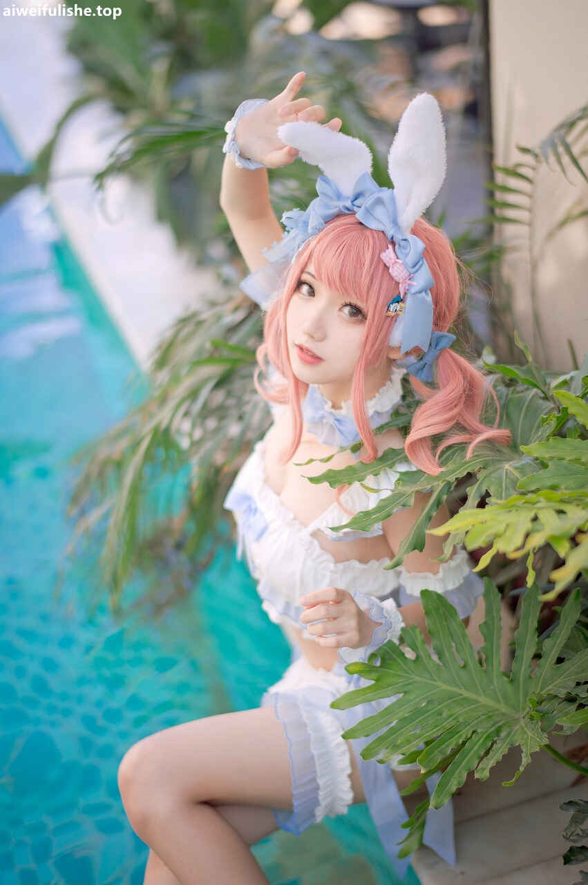 花柒Hana - 夏日甜芯泳装写真 [37P-87MB] cosplay美女-第3张