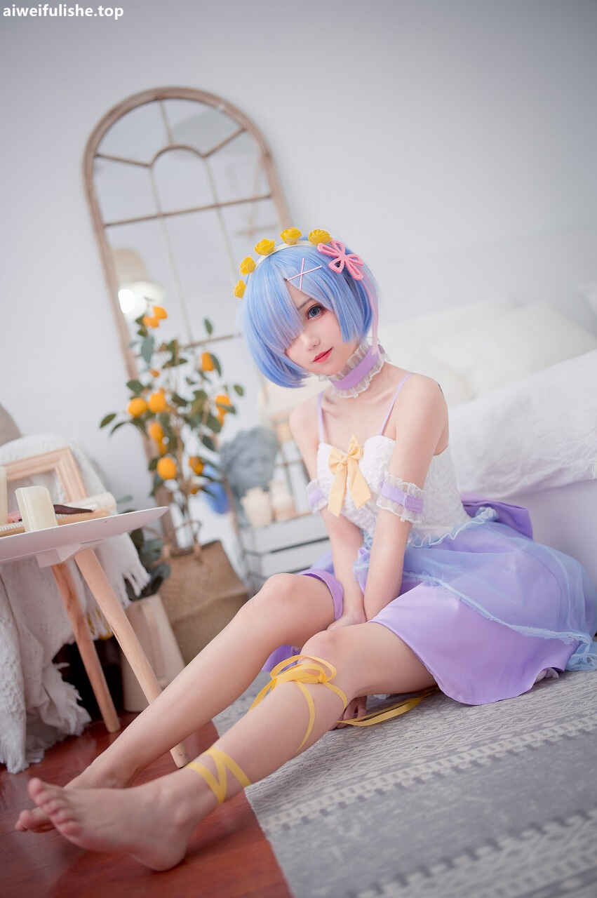 花柒Hana - 蕾姆CLEAR DRESS [15P-34MB] cosplay美女-第2张