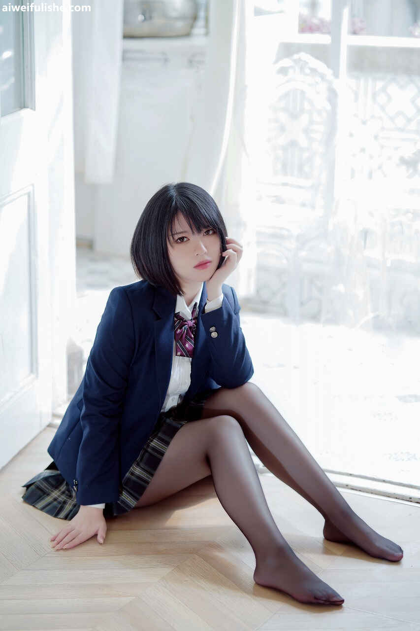 半半子 - 彼女の制服姿が好き [54P-84MB] cosplay美女-第3张