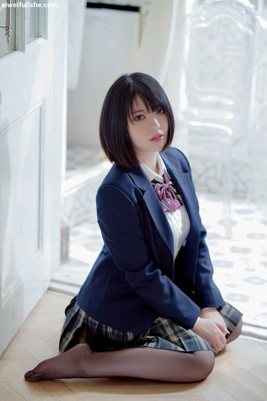 半半子 - 彼女の制服姿が好き [54P-84MB] cosplay美女-第4张
