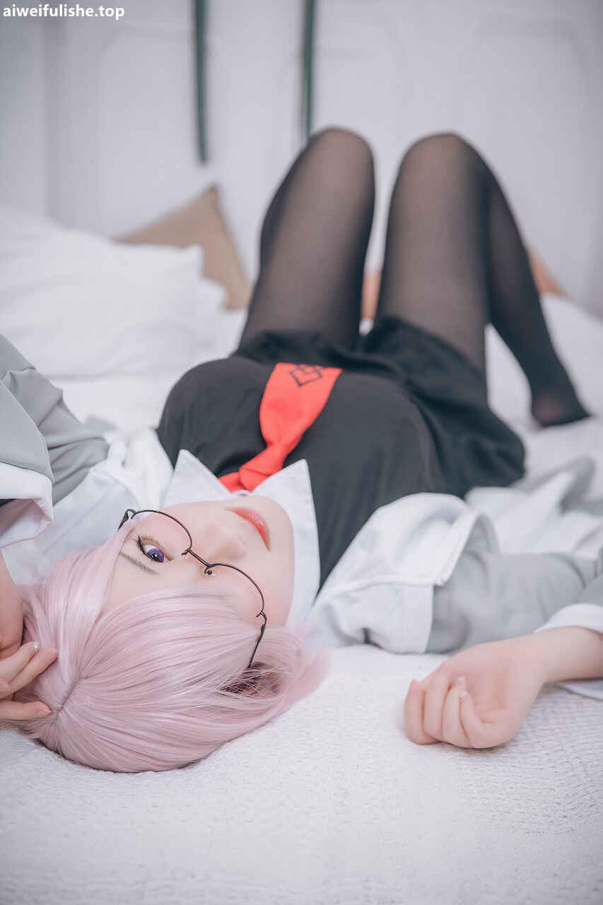 是本末末 - 玛修常服＆猫咪下着 [42P-72MB] cosplay美女-第2张