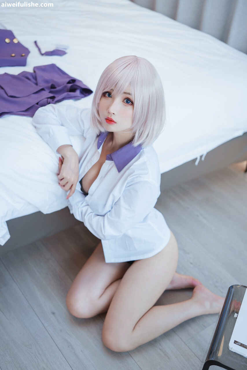 rioko凉凉子 - 电光机王 貉[51P8V-1.58GB] cosplay美女-第5张
