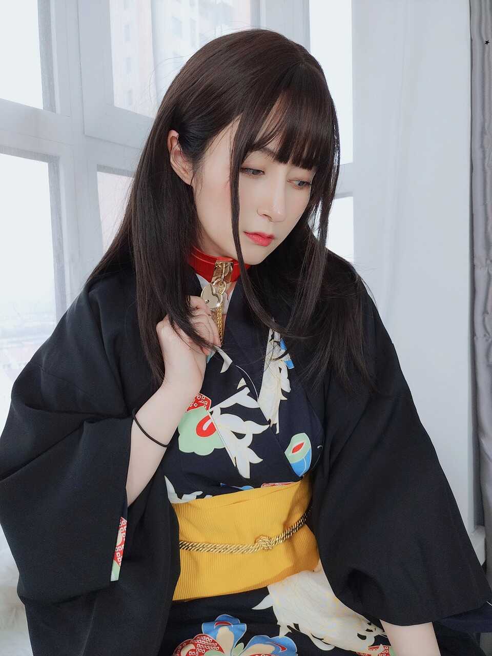 白银81-和服下的秘密 [64P2V-248MB] 网红福利-第3张