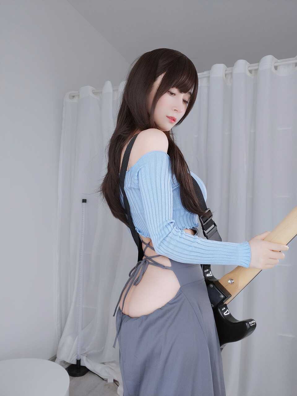 白银81 - 自撮り-吉他妹妹 [164P-912MB] cosplay美女-第1张