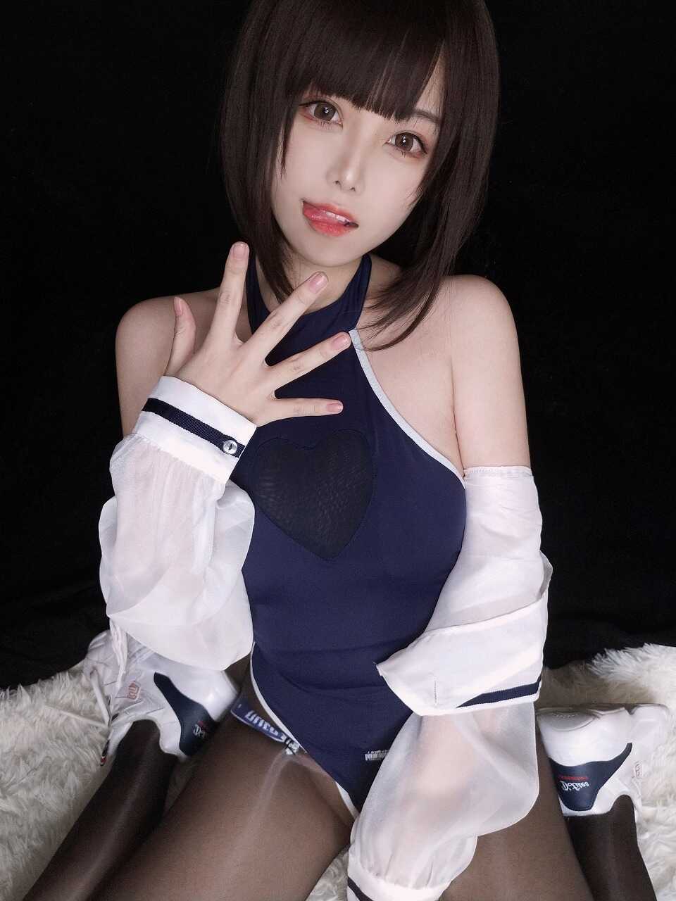 蜜汁猫裘-水着 [34P-287MB] 死库水-第1张