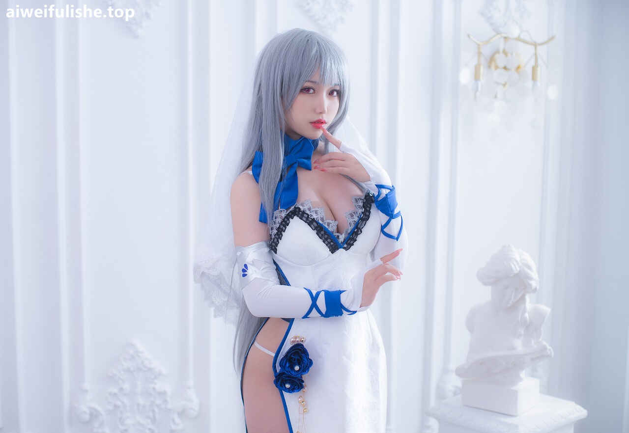 芋圆侑子 - 路易九世礼服 [12P-83MB] cosplay美女-第2张