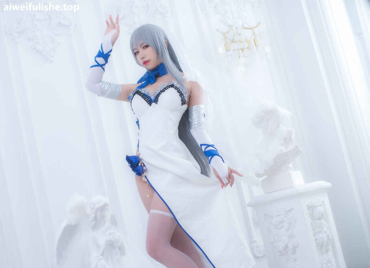 芋圆侑子 - 路易九世礼服 [12P-83MB] cosplay美女-第3张