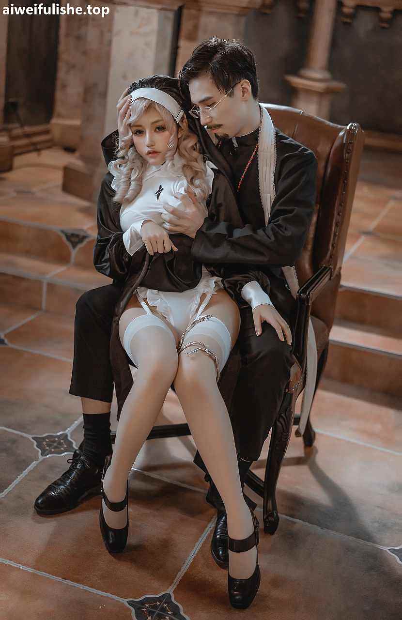 一笑芳香沁-修女与神父[42p11v534M] cosplay美女-第4张
