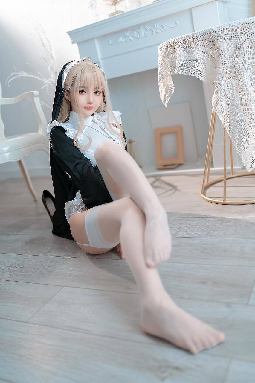桜井宁宁-修女 [41P-283MB] cosplay美女-第2张