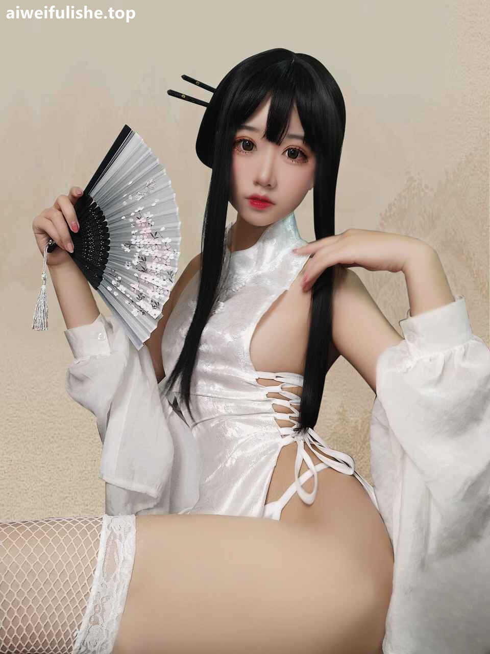 猫君君_MaoJun-绑带旗袍 [16P-75MB] 网红福利-第2张
