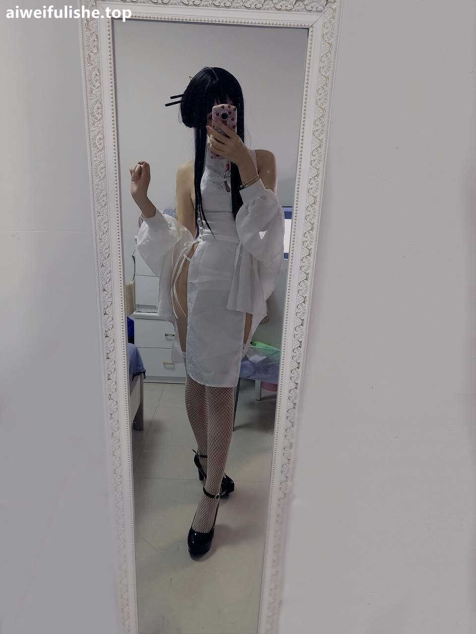 猫君君_MaoJun-绑带旗袍 [16P-75MB] 网红福利-第4张