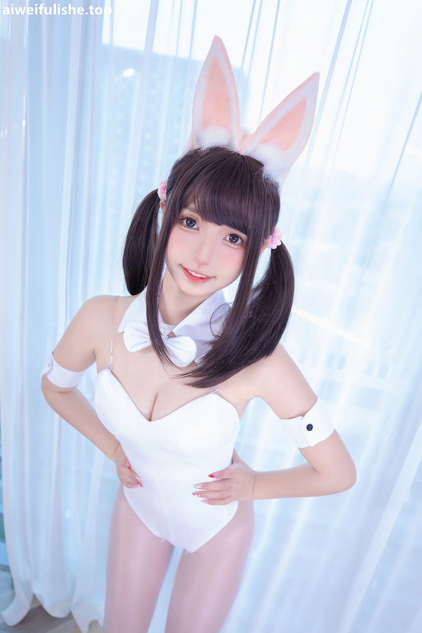 神楽坂真冬-兔女郎与钢管《バニーバブル》[150P2V-828MB] cosplay美女-第6张