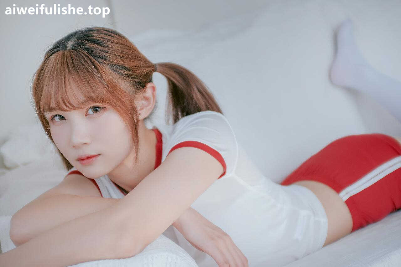 草莓酱娜-体操服 [19P-91MB] 网红福利-第6张